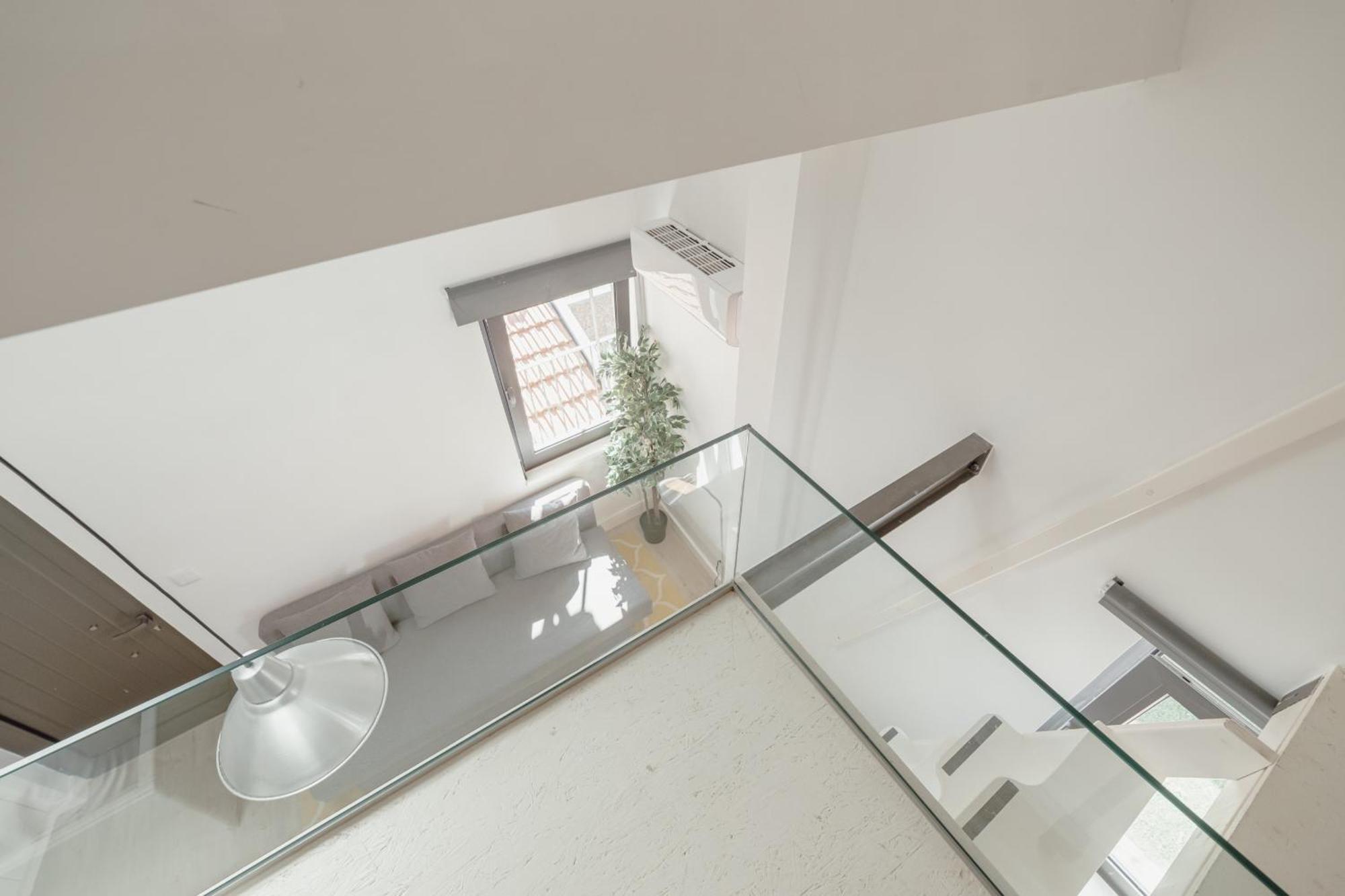 Mezzanine Stylish Apartments By Vacationy Porto Exterior foto