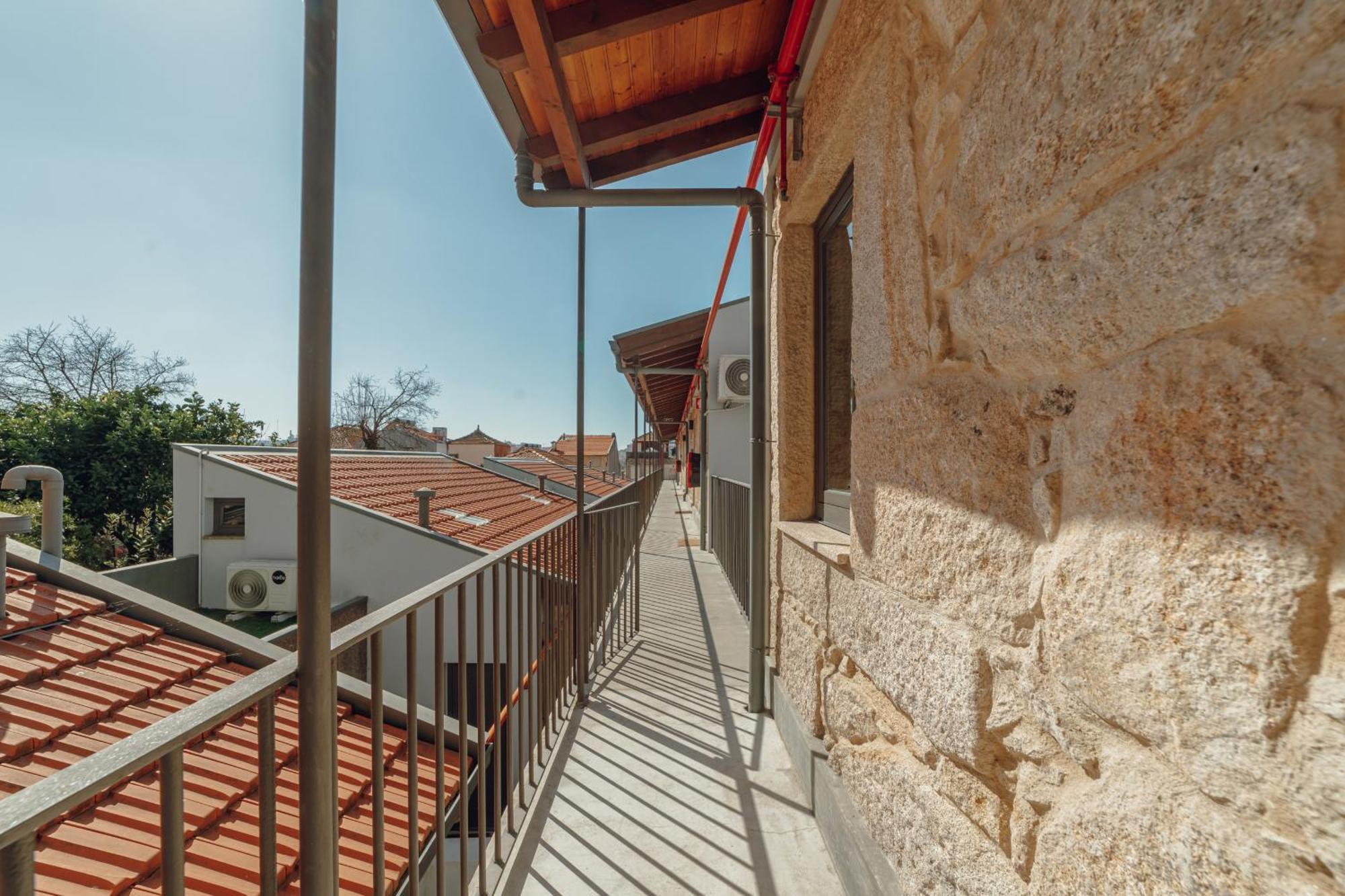 Mezzanine Stylish Apartments By Vacationy Porto Exterior foto